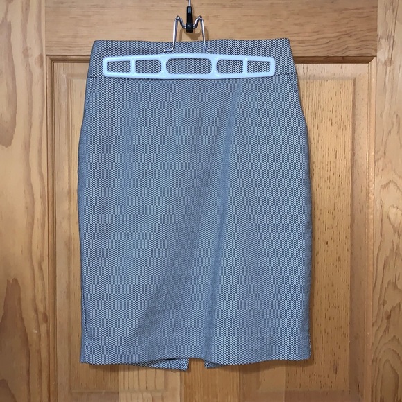 Express Dresses & Skirts - Express Skirt